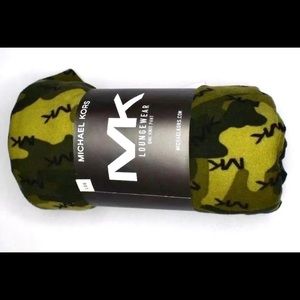 Michael Kors Camo Green Fleece Pajama Lounge Pants